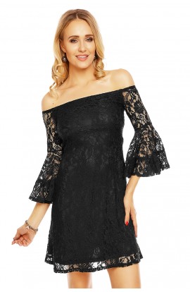 Rochie scurta din dantela  cu umerii goi